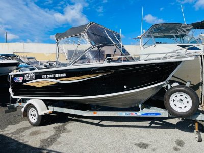 Quintrex 510 Coast Runner In Excellent Condition with a Yamaha 4 Stroke!