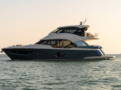 Monte Carlo Yachts 70
