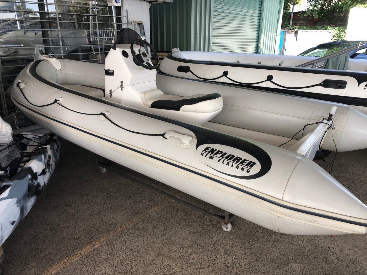 Explorer NZ 430 RIB