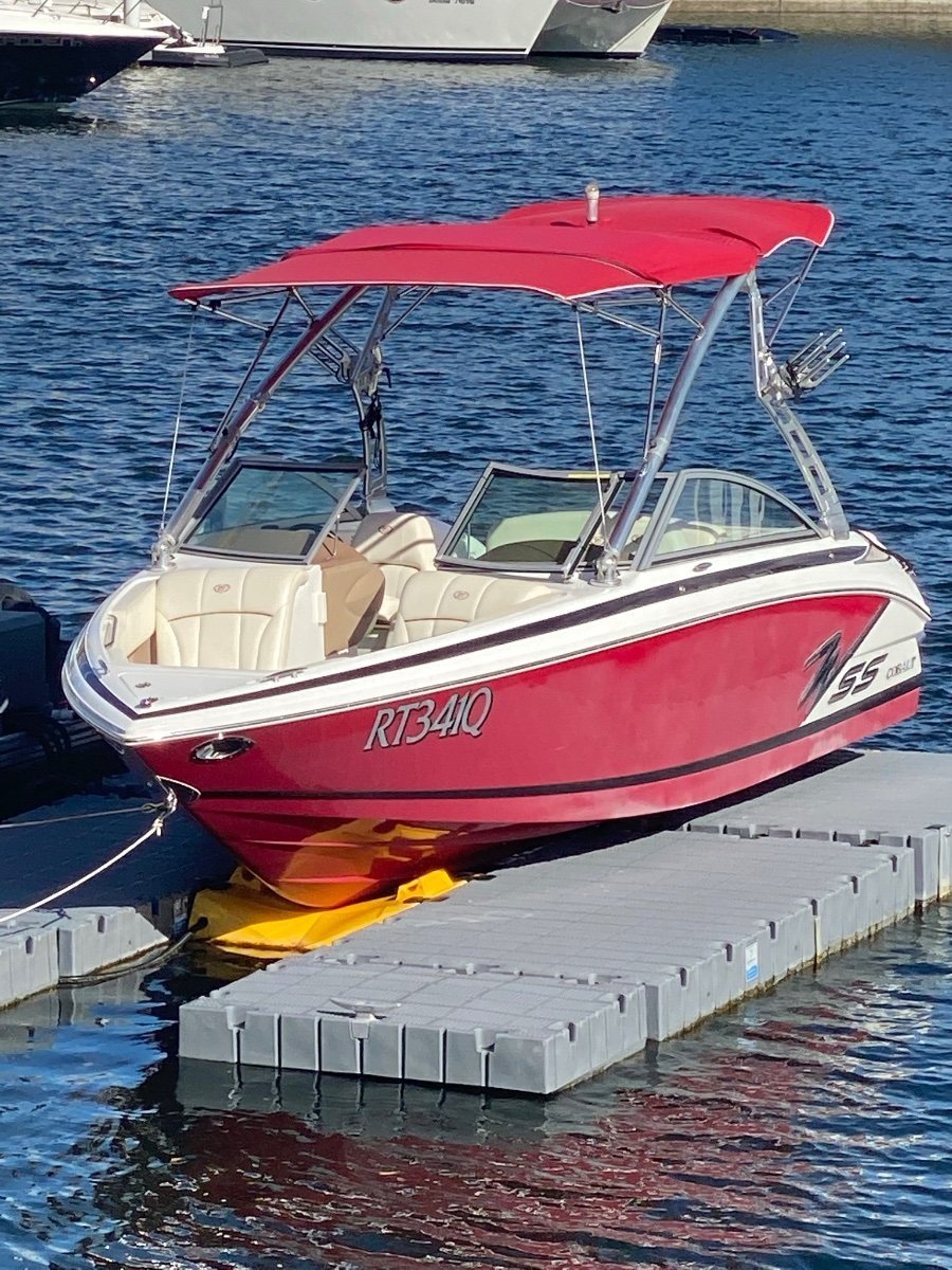 Cobalt 200 Water Sport Series Ski Boat