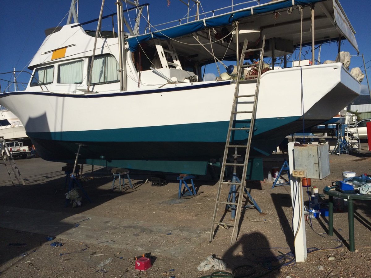 All Seasons 10m+ Ideal Commercial Fishing Vessel: Commercial Vessel ...