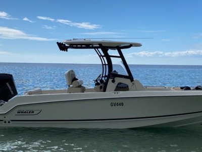 Boston Whaler 230 Outrage - 3 Months Old!!!!