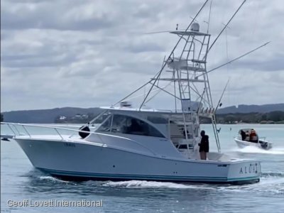 Luhrs 41 Express with Tower