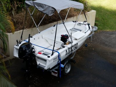 Smartwave Sw 3500 Smartwave SW35 Poly Boat With Engine and Extras