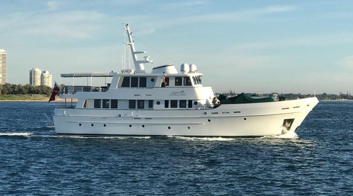 2011 Cheoy Lee Serenity 90 Expedition Motor Yacht