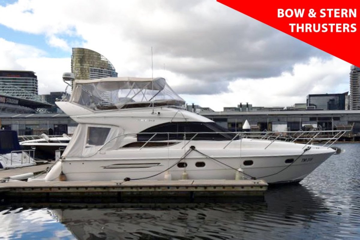 Princess 40 - BOW & STERN THRUSTERS - LOW HOURS