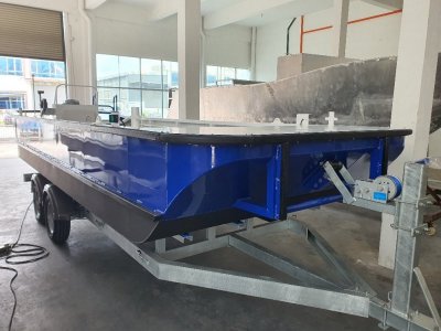 Sabrecraft Marine WB5900 Work Boat Punt and Trailer and Motor!