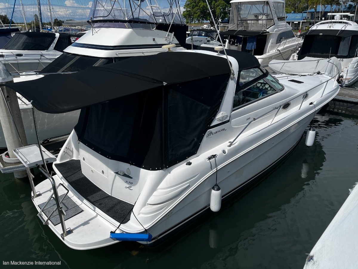 Sea Ray 330 Sundancer Wide Body Shaft Drive Power Boats Boats Online