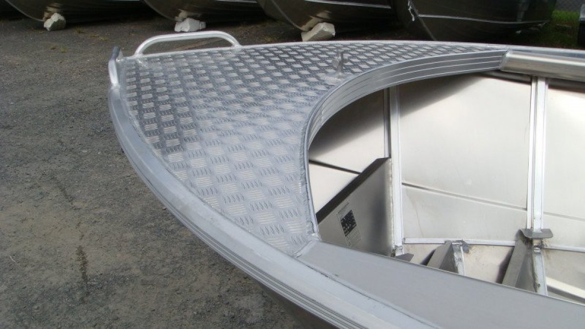 Horizon Aluminium Boats 525 Gulf Heavy Duty open tiller steer