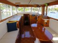 Halvorsen 32 Island Gypsy Flybridge Cruiser