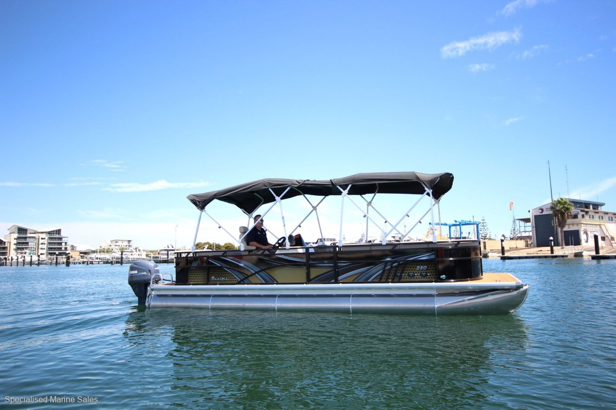 Pacific Pontoons 250 *** AVAILABLE NOW !! *** $89,990 ***:OPTIONAL ITEMS SHOWN