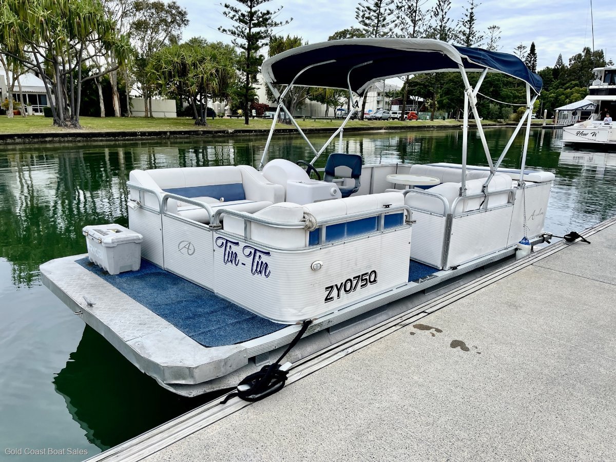 Avalon Catalina 5.5m Pontoon Cruiser Power Boats Boats Online for