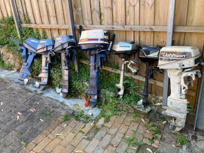 Outboard sale bulk lot 7 outboards best offer shed clear out