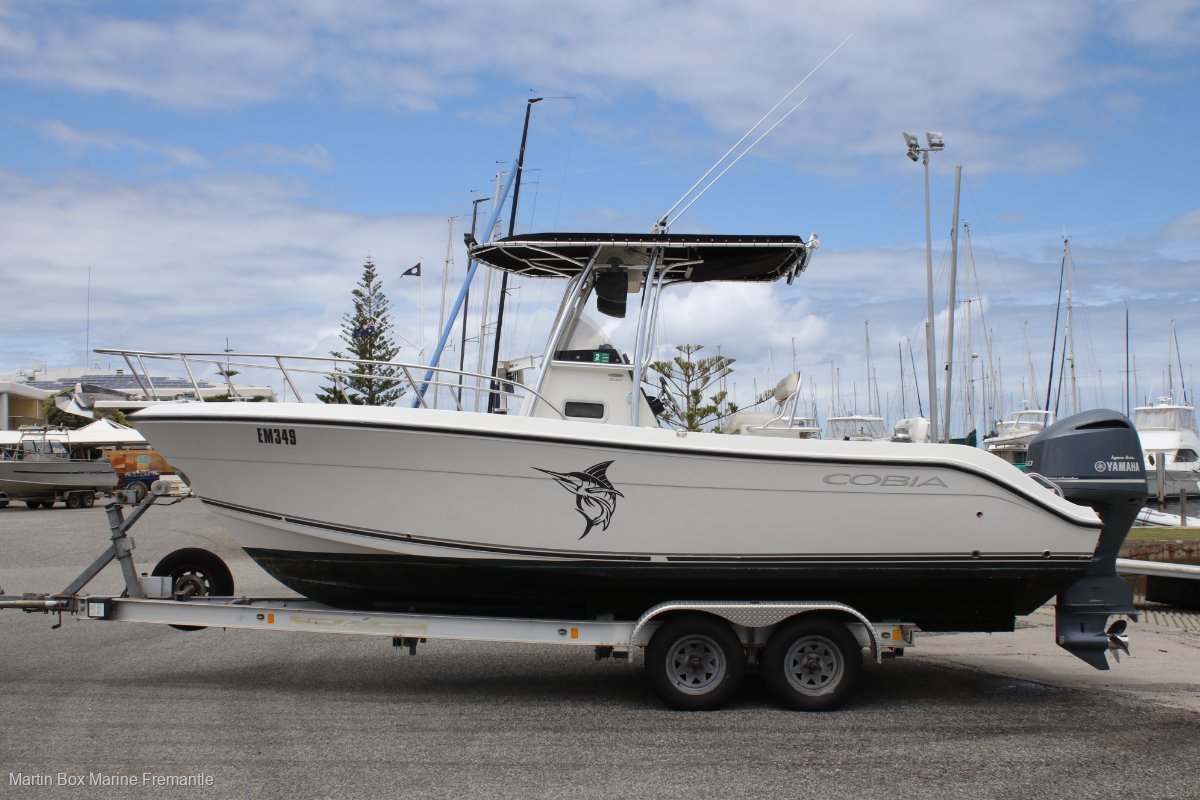 Cobia 237 Centre Console with 250Hp Yamaha Four Stroke