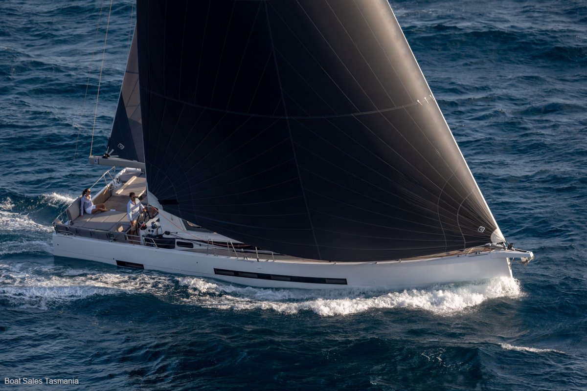 Jeanneau Yachts 55 (NEW MODEL)