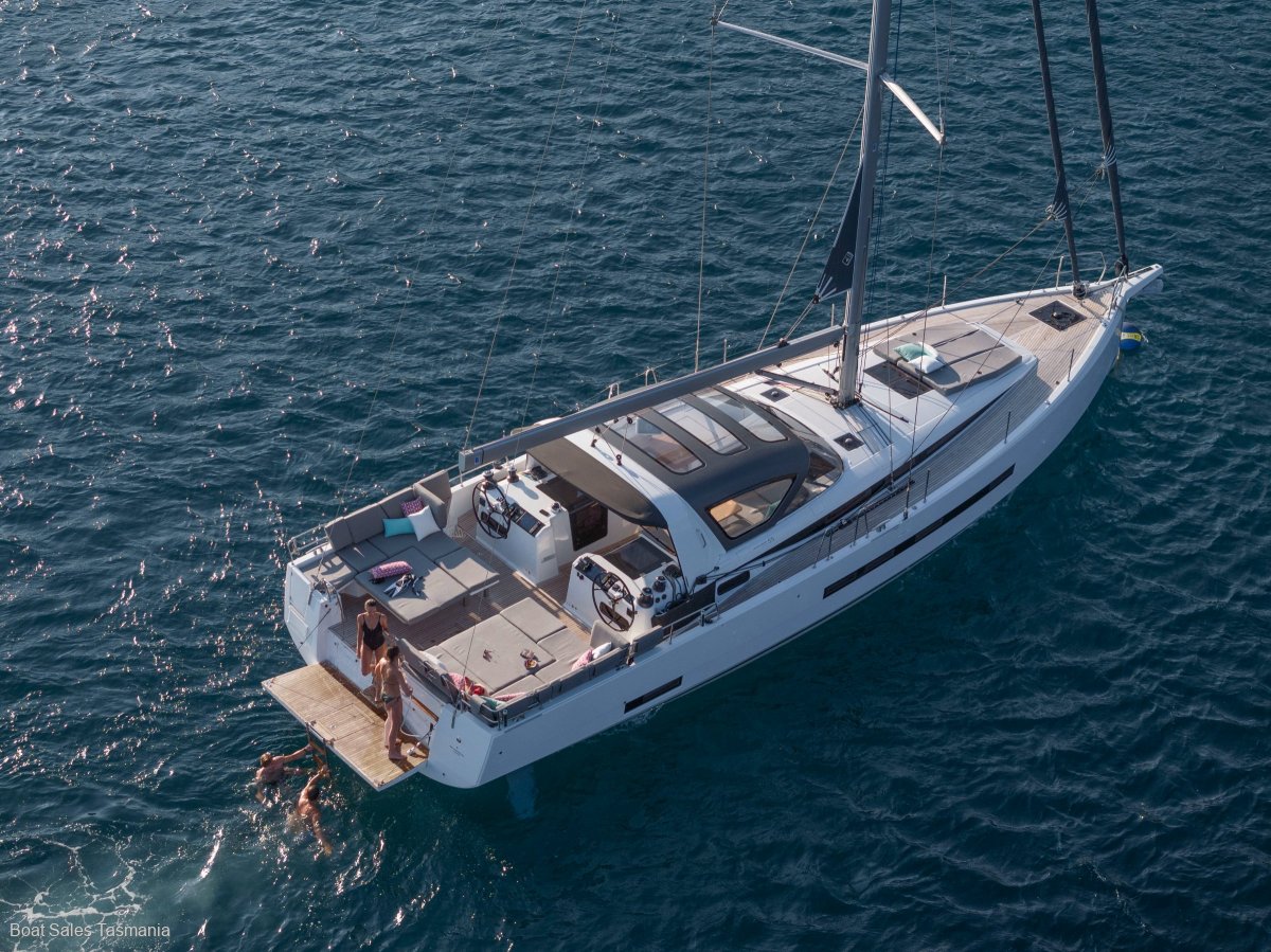 Jeanneau Yachts 55 (NEW MODEL)