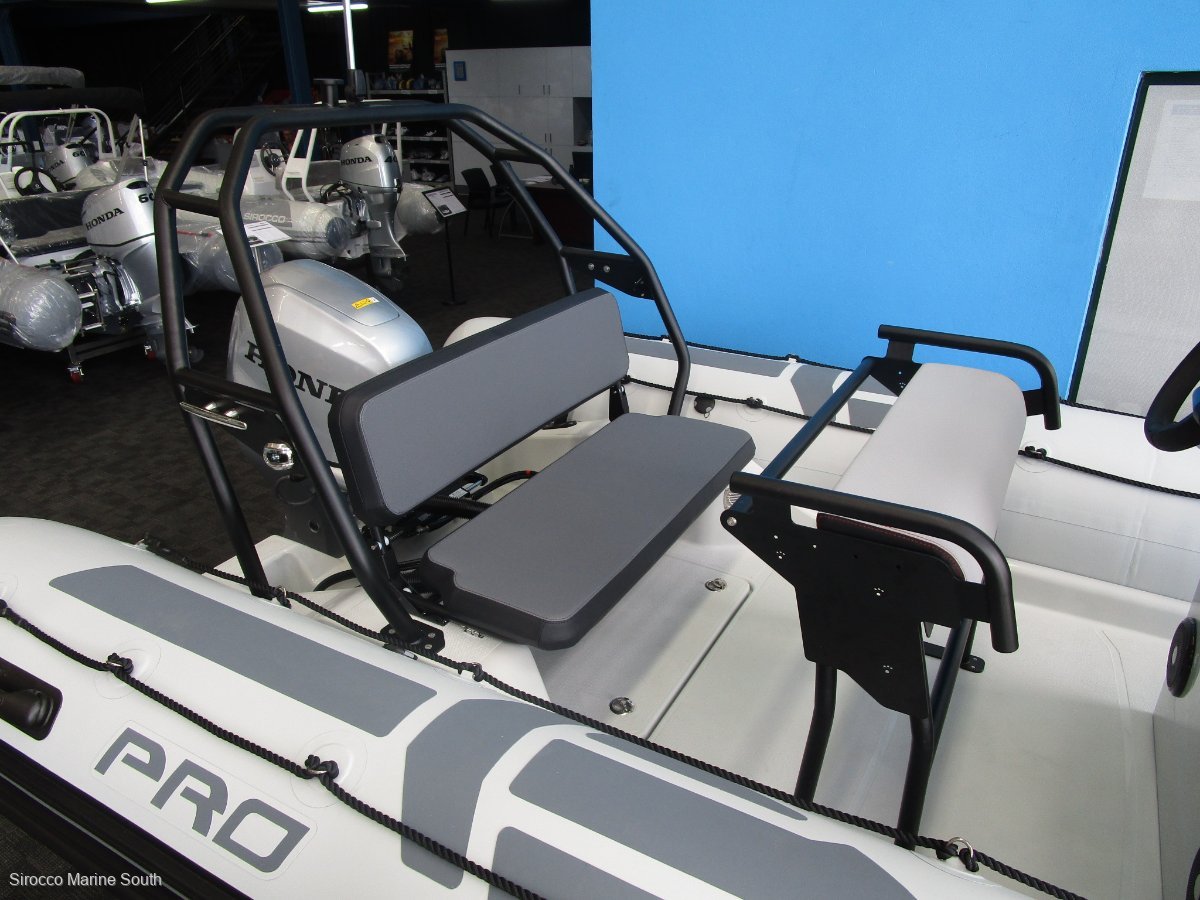 New Zodiac Pro 550 centre console rib with hypalon tubes For Sale