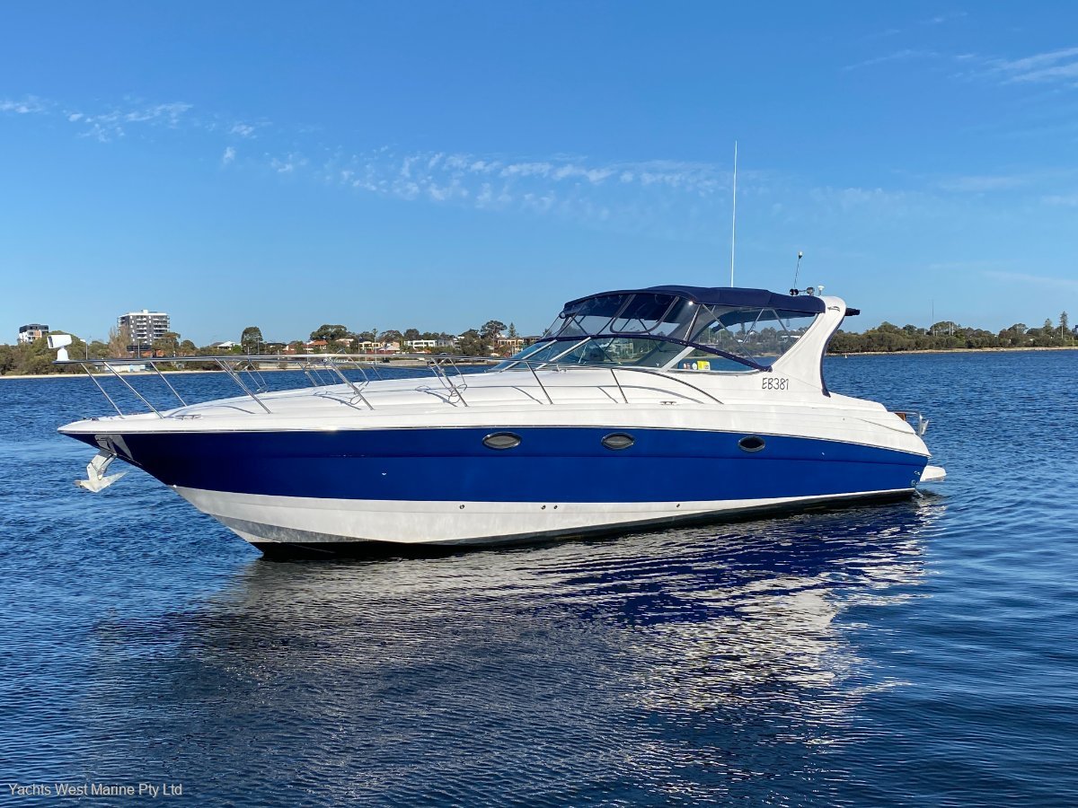 Larson Cabrio 370 Riviera M370 Buyers 