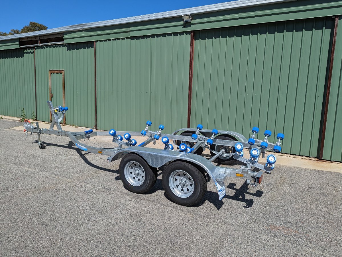 Bg 550tandem Axle Boat Trailer for Sale Boat Accessories Boats