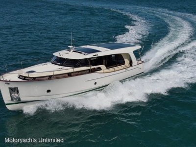 Greenline 40 Hybrid One owner never antifouled and low hours