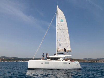 Lagoon 39