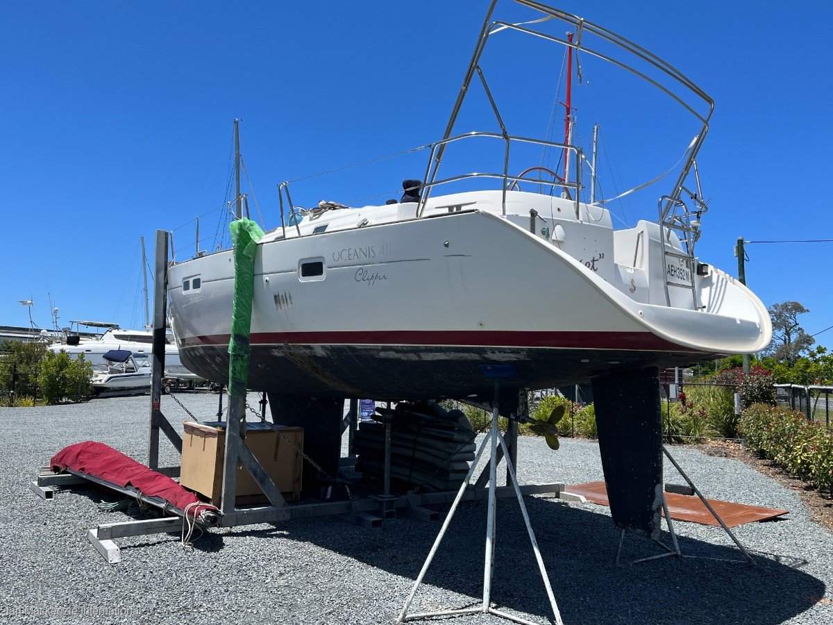 Beneteau 411 Oceanis Clipper 3 cabin