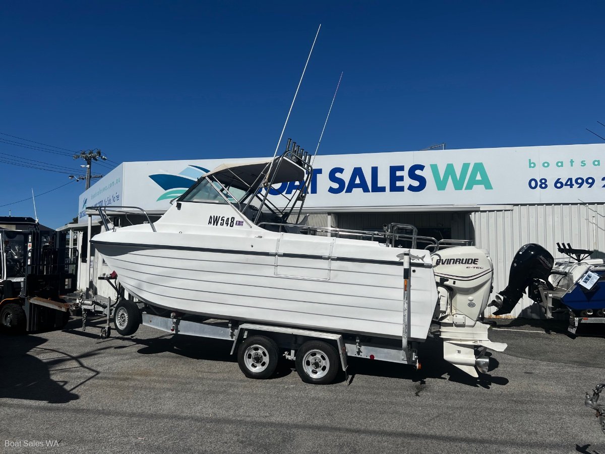 Shark Cat 18 Twin 115hp 2010 Model Etec's With 40hrs Trailer Boats