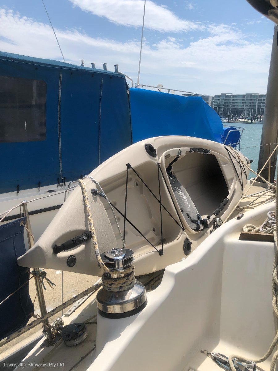 yacht for sale townsville