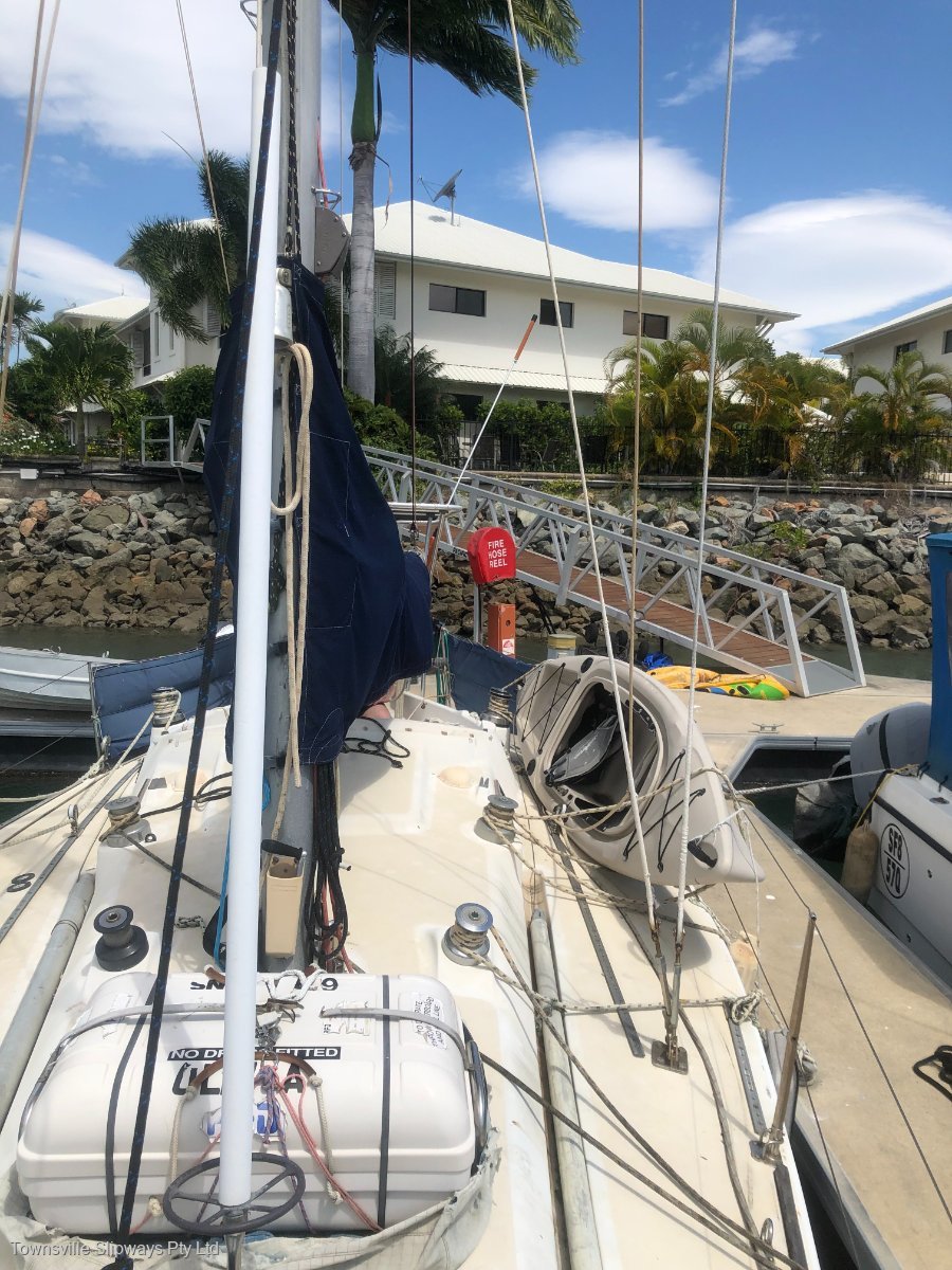 yacht for sale townsville