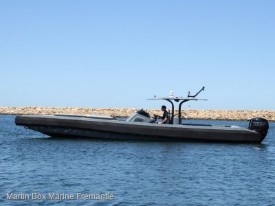 Dingo Yachts 11.5 with Twin 400Hp Mercury Racing Outboards