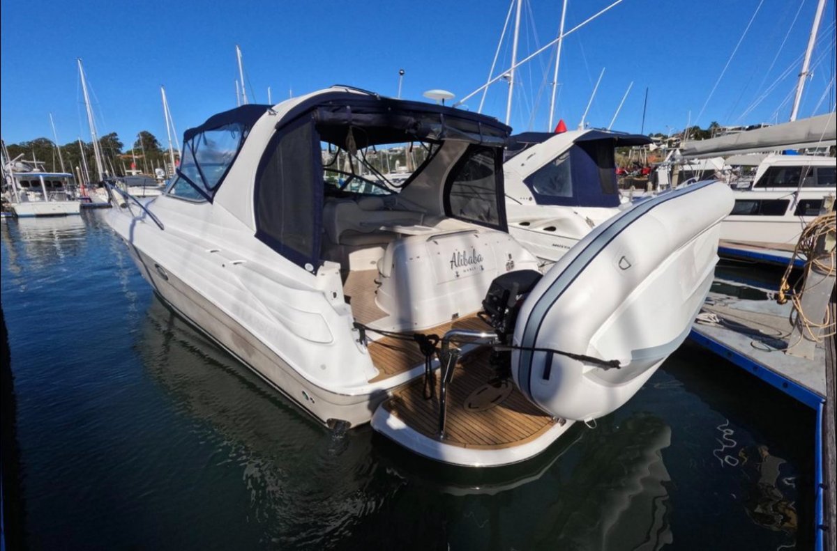 Larson Cabrio 370