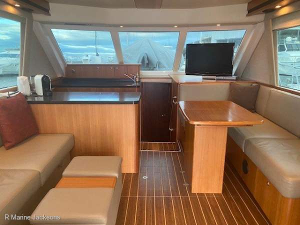  Riviera 45 Flybridge Boat Brokers of Tasmania