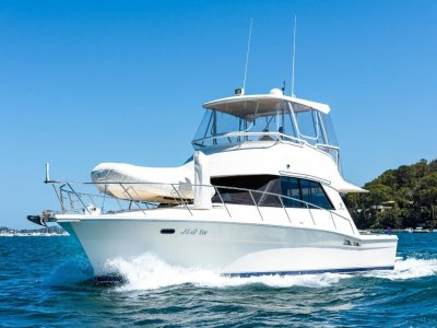 Riviera 39 Flybridge