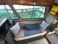 Honeymoon 33 Flybridge Cruiser