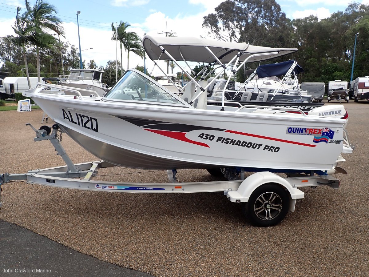 Half Cabin Runabout Boat And Trailer Boat For Sale Waa2