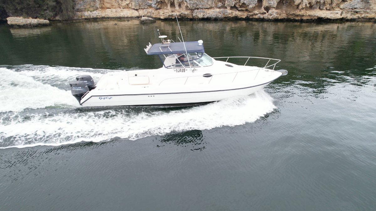 Gulf Craft Walkaround 31 Huge volume boat - perfect fishing weekender!