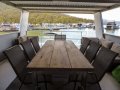 Tut Box - Houseboat holiday home on Lake Eildon