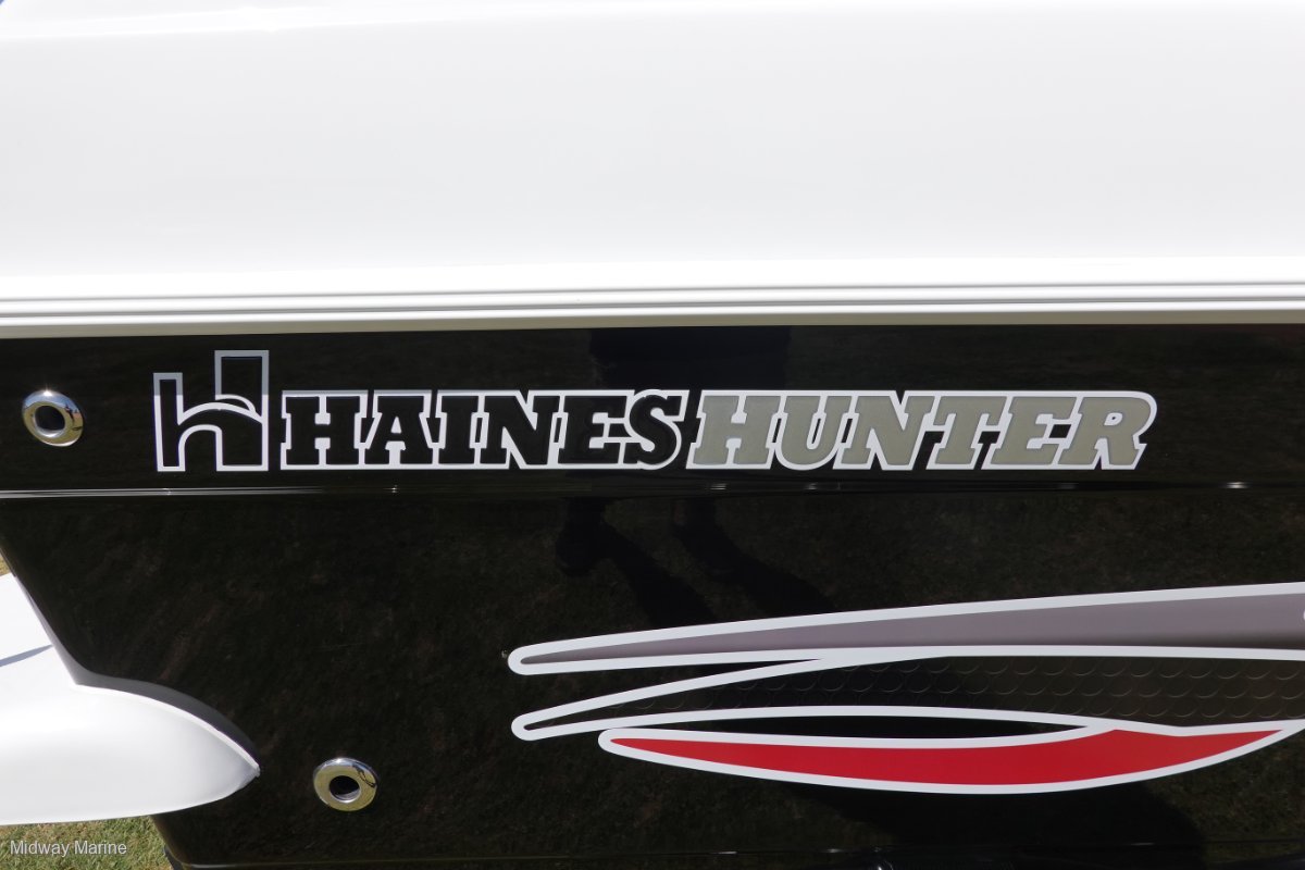 New Haines Hunter 565 Offshore