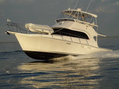 Caribbean 40 Flybridge Cruiser