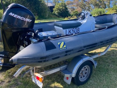 Zodiac 4.70 Inflatable RIB Mercury 60 Hp