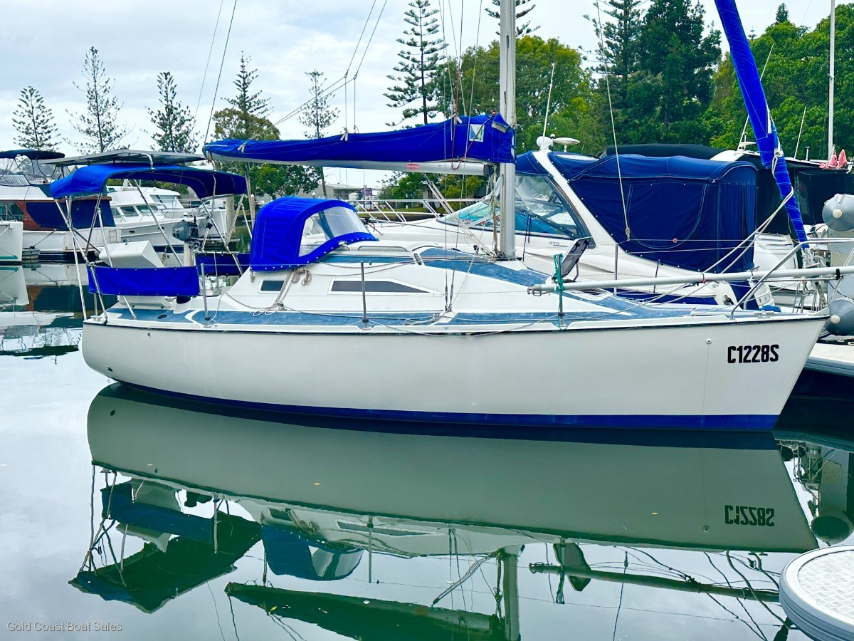 Mg Spring 25 yacht