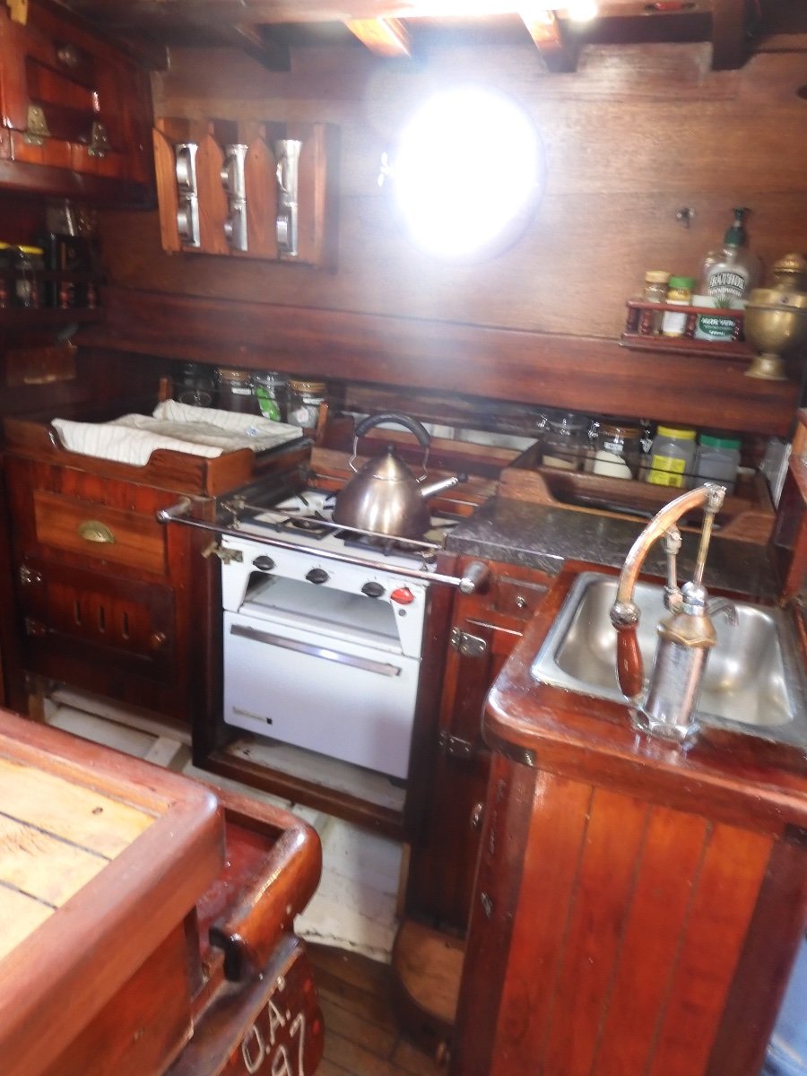 Angelman Moonbeam Mahogany Classic Ketch FRESHLY ANTIFOULED, EXCELLENT