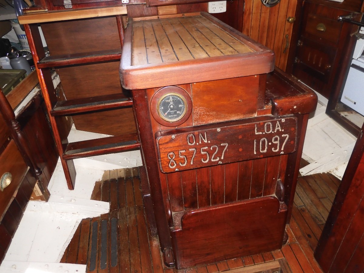 Angelman Moonbeam Mahogany Classic Ketch FRESHLY ANTIFOULED, EXCELLENT