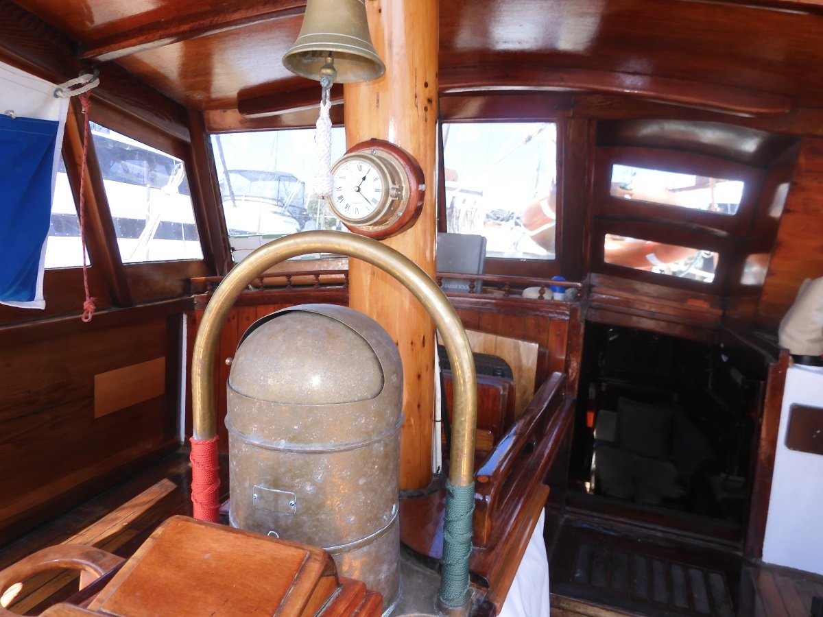 Angelman Moonbeam Mahogany Classic Ketch FRESHLY ANTIFOULED, EXCELLENT