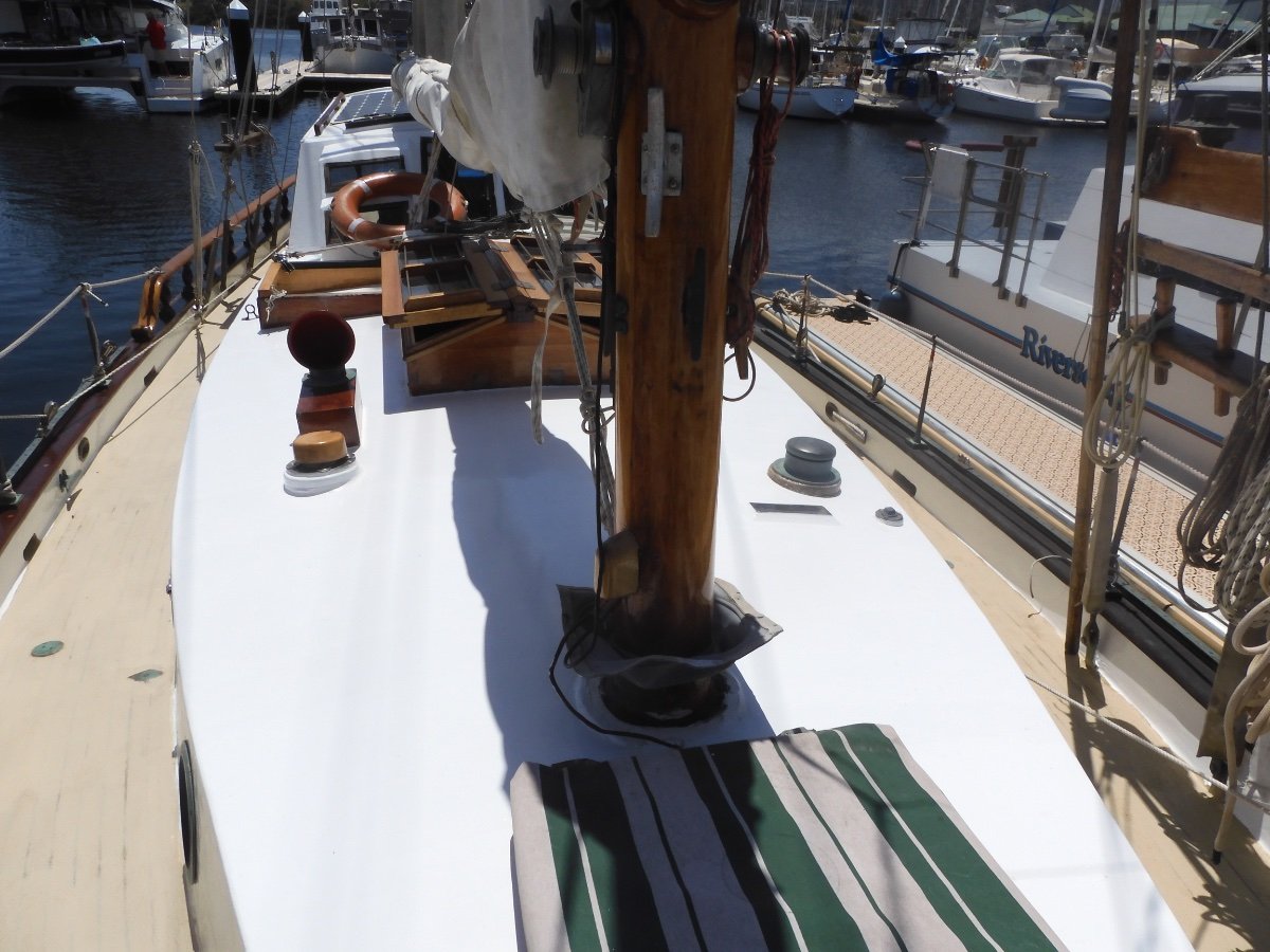 Angelman Moonbeam Mahogany Classic Ketch FRESHLY ANTIFOULED, EXCELLENT