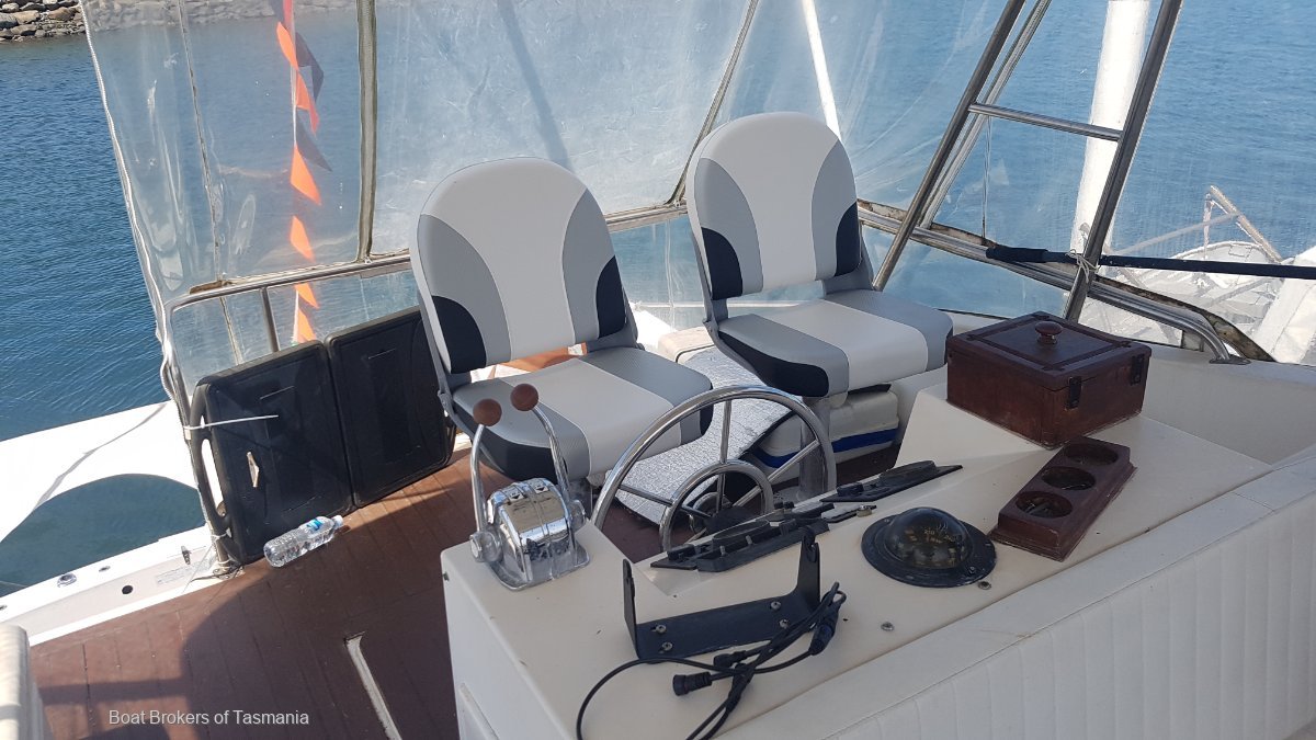 APACHE Riviera 38 Flybridge Fairly priced, well equipped twin cabins. Boat Brokers of Tasmania