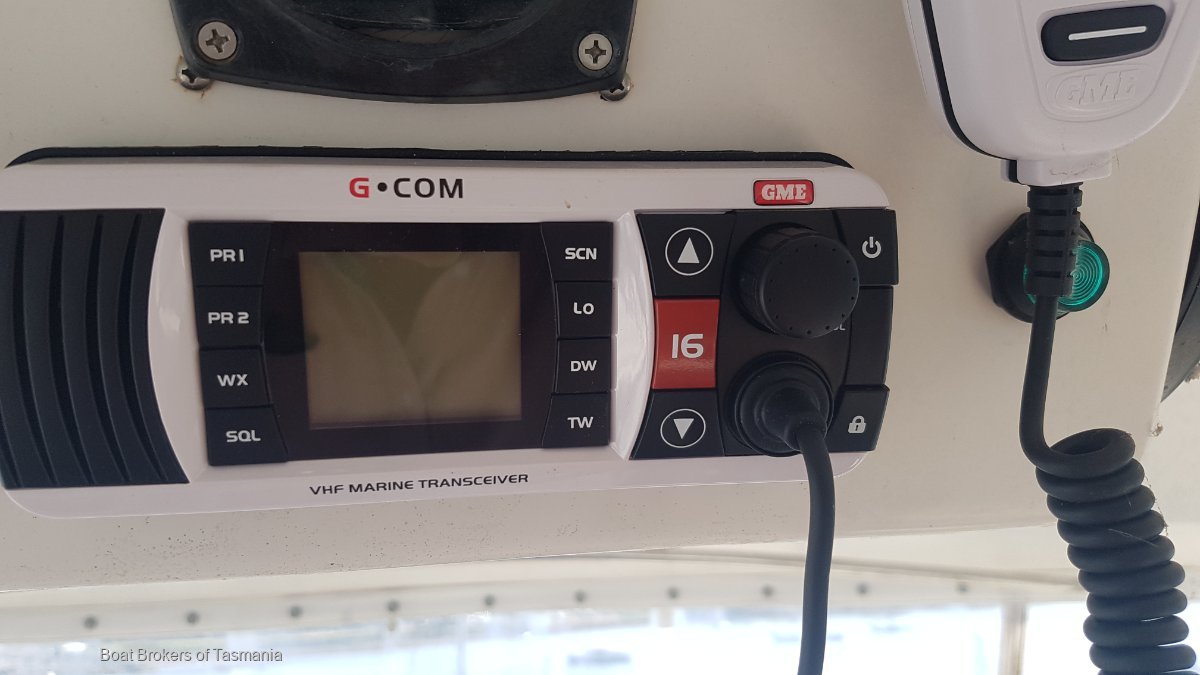 APACHE Riviera 38 Flybridge Fairly priced, well equipped twin cabins. Boat Brokers of Tasmania