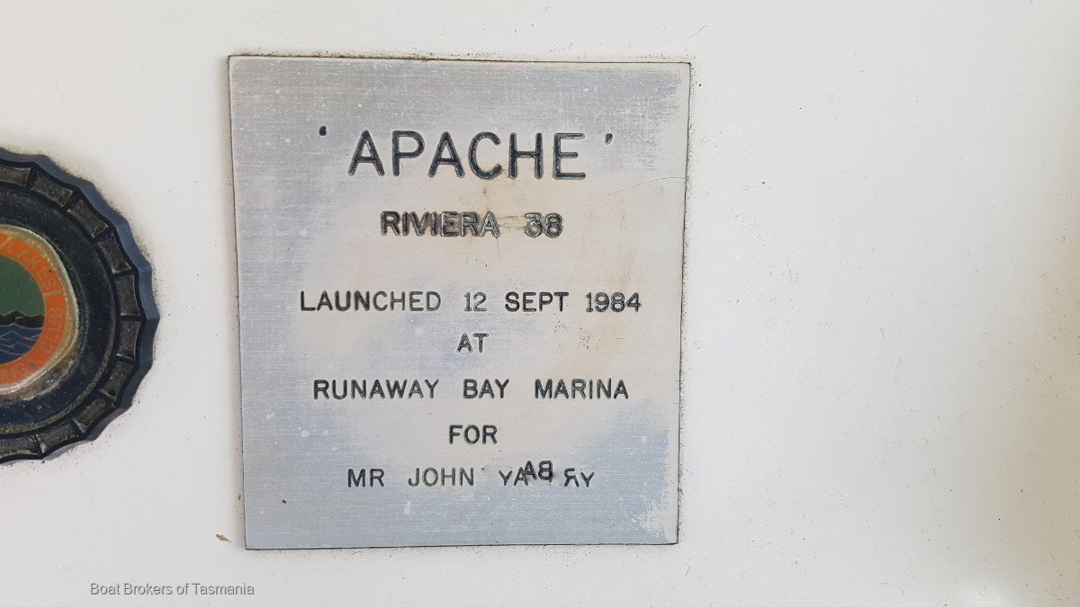 APACHE Riviera 38 Flybridge Fairly priced, well equipped twin cabins. Boat Brokers of Tasmania