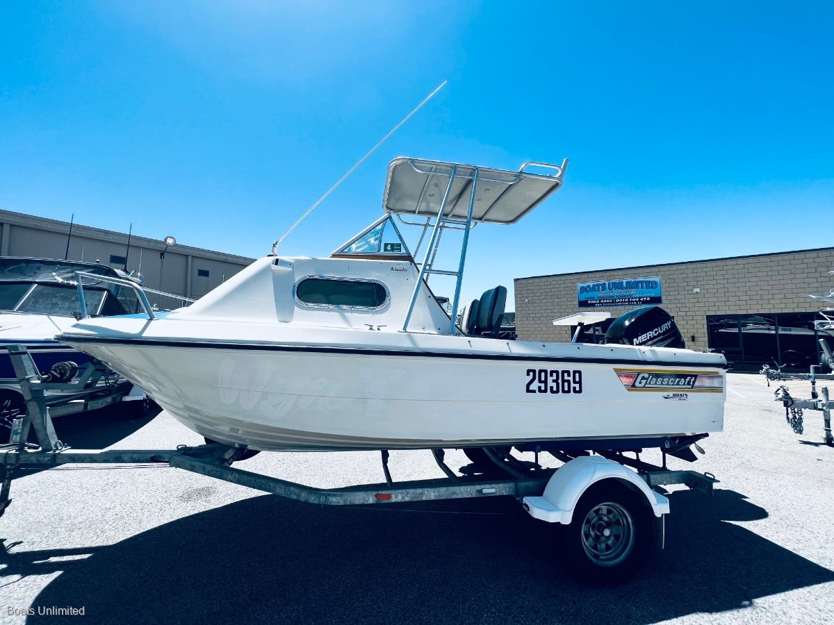 Glasscraft 5.00 Half Cabin Trailer Boats Boats Online for Sale