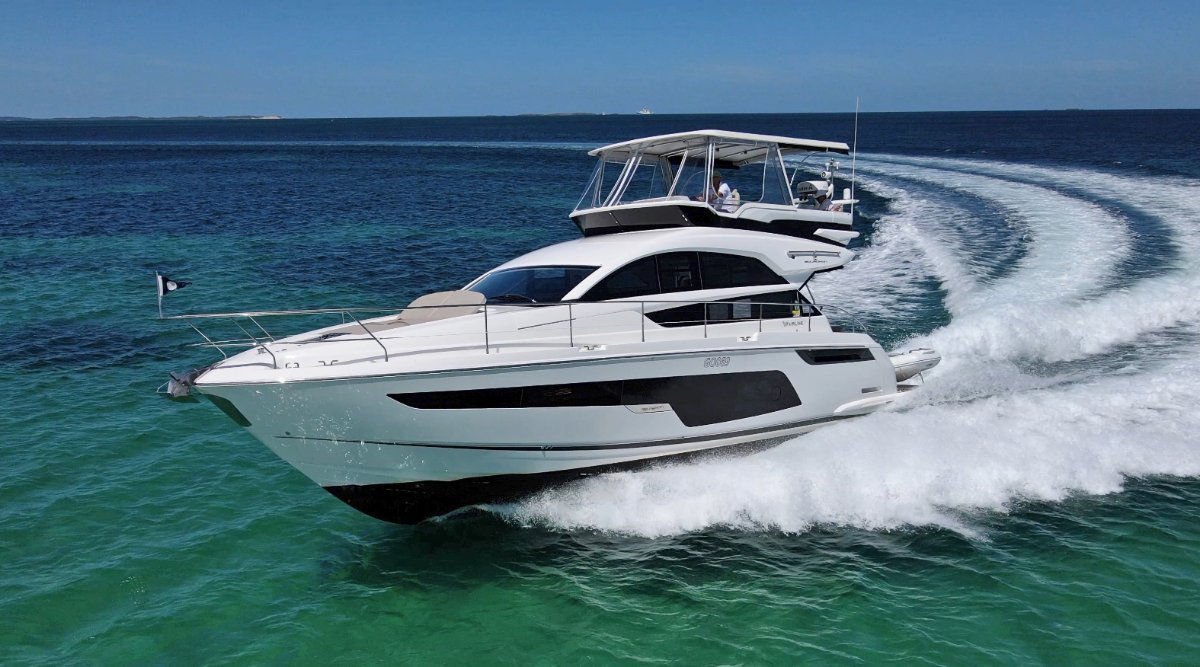 Fairline Squadron 50 *** Near new and absolutely immaculate ***